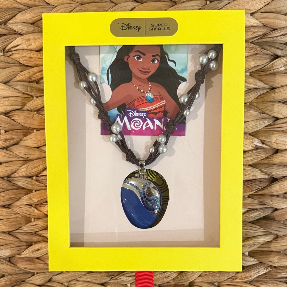 Super Smalls Disney Moana Heart of Te Fiti Locket Necklace